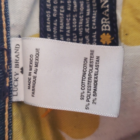 LUCKY BRAND Blue Jeans - Picture 7 of 8